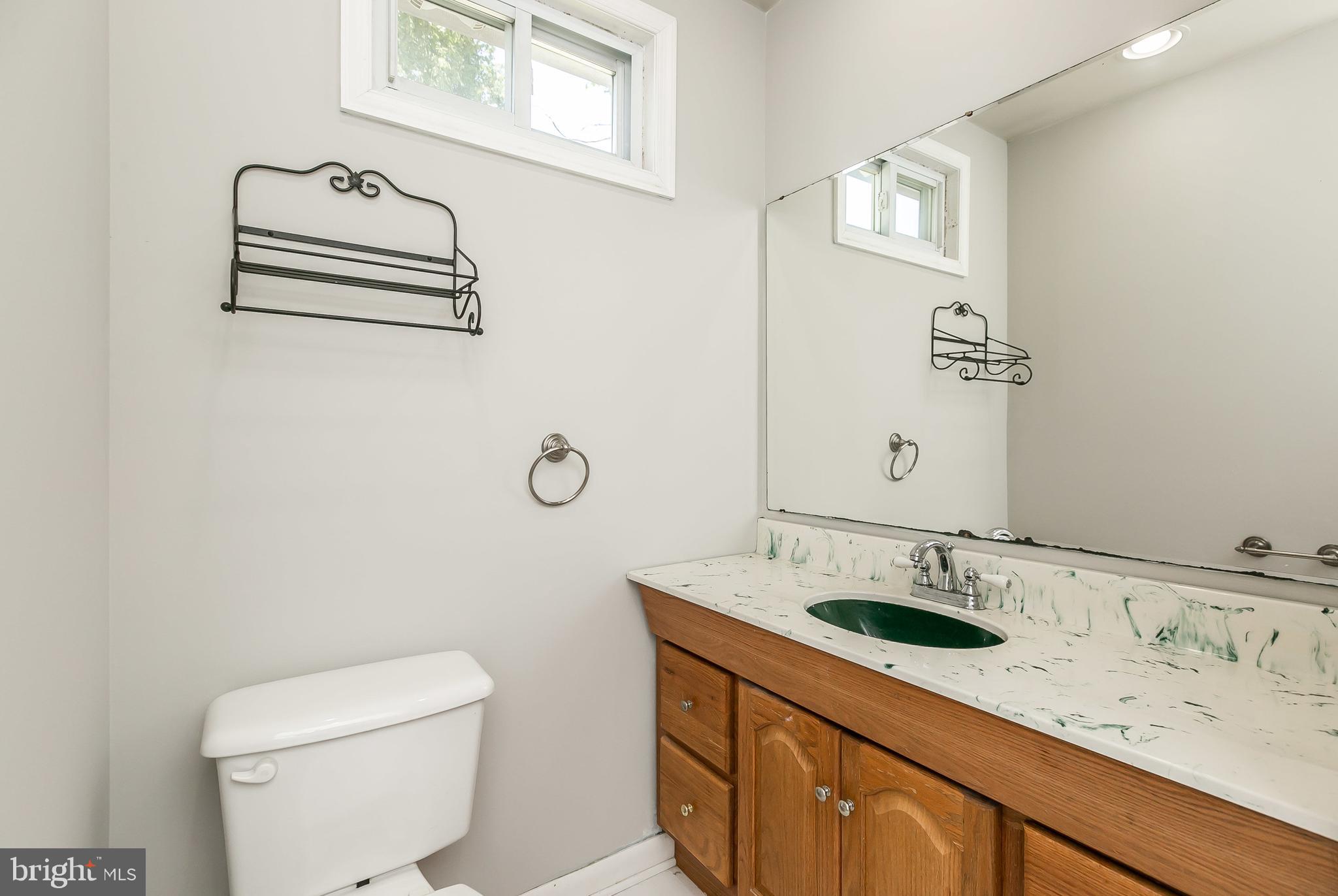 130 Meadow Road Pasadena, MD 21122 - Photo 18 of 36 Gallery Image 18