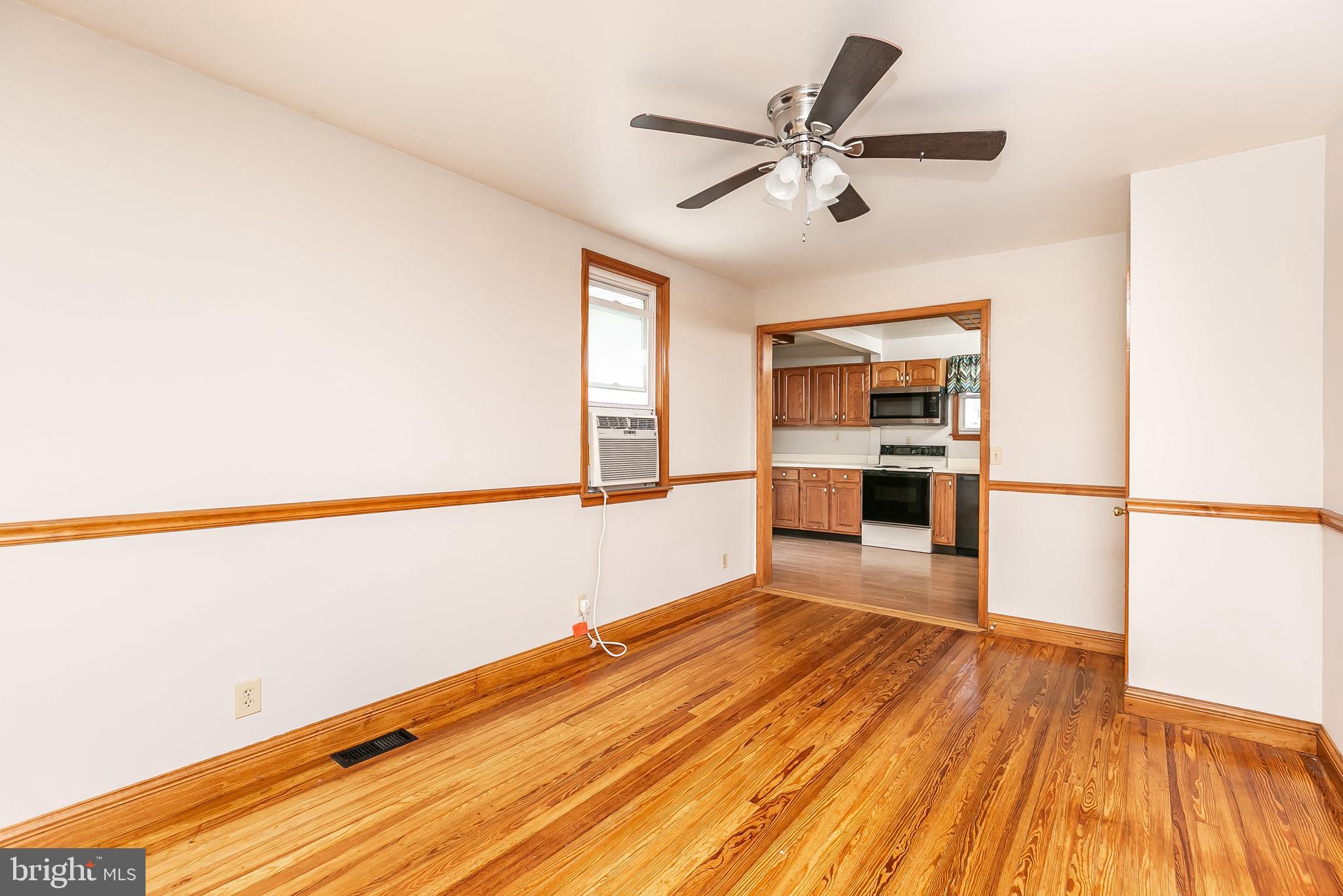 130 Meadow Road Pasadena, MD 21122 - Photo 8 of 36 Gallery Image 8