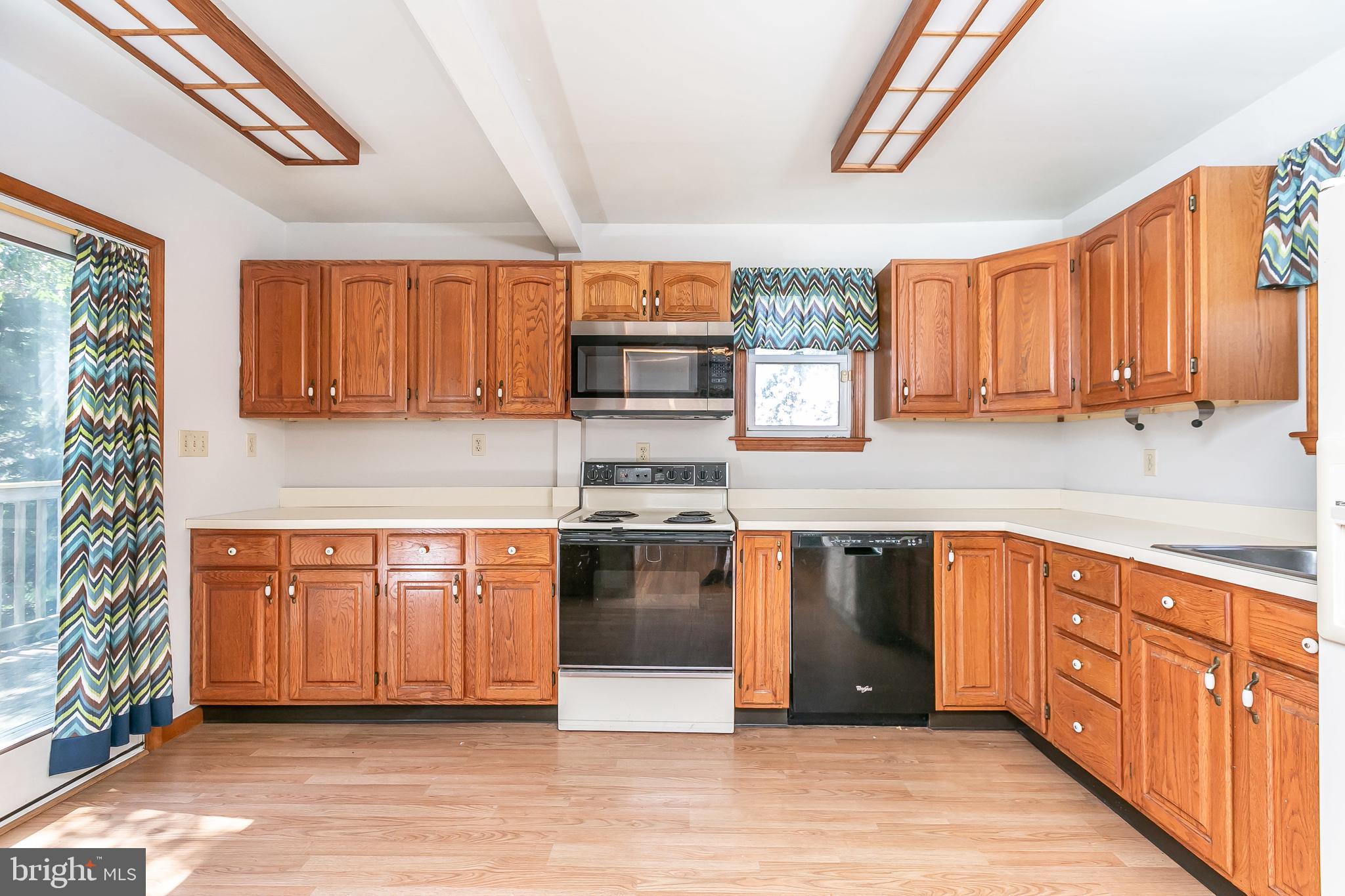 130 Meadow Road Pasadena, MD 21122 - Photo 10 of 36 Gallery Image 10