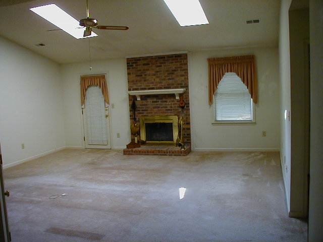 119 St Andrews Way Greenville, SC 29607 - Photo 6 of 9 Gallery Image 6