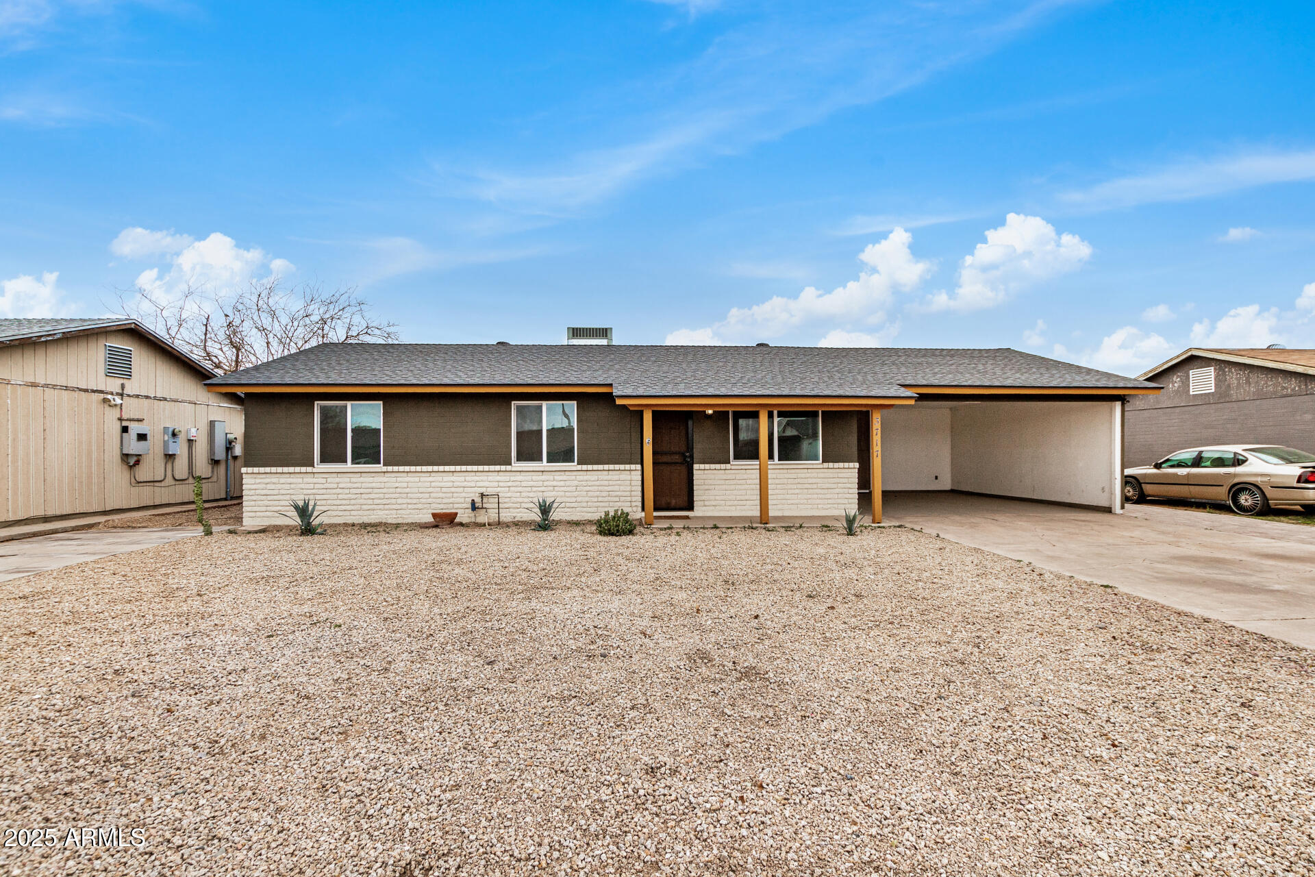 3717 West Charter Oak Road Phoenix, AZ 85029 - Photo 1 of 29 3717 W Charter Oak