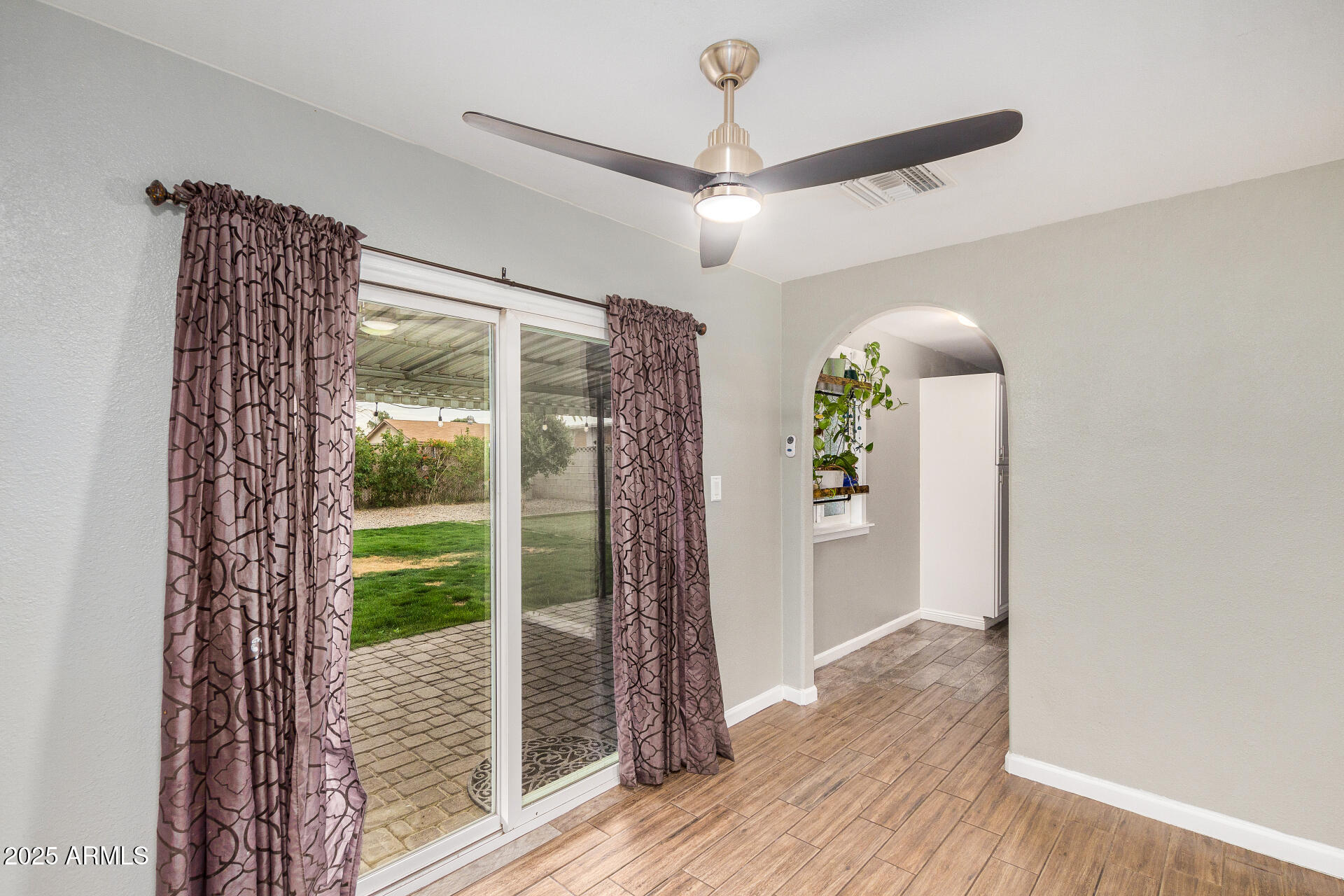 3717 West Charter Oak Road Phoenix, AZ 85029 - Photo 14 of 29 11 - Charter Oak