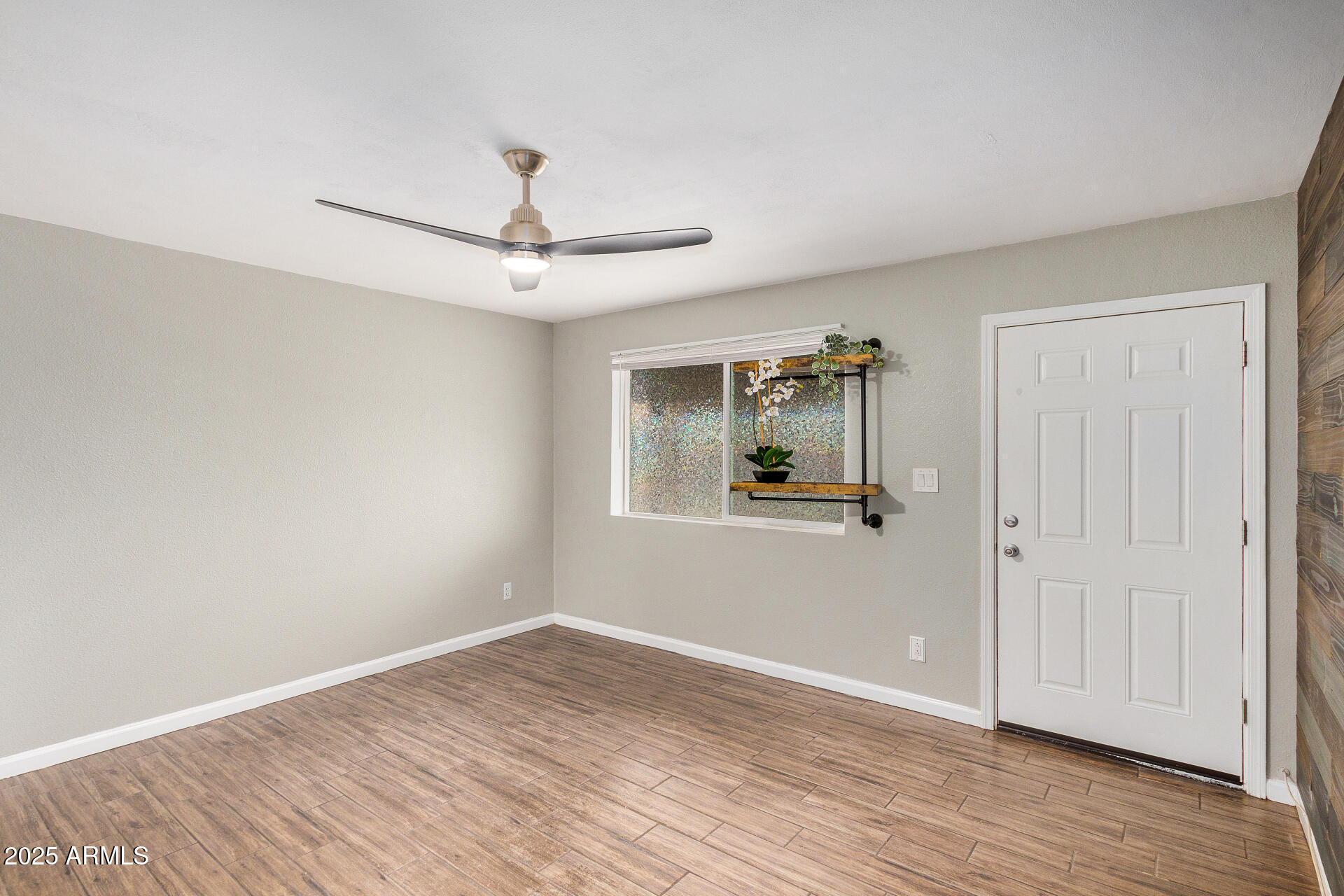 3717 West Charter Oak Road Phoenix, AZ 85029 - Photo 9 of 29 08 - Charter Oak