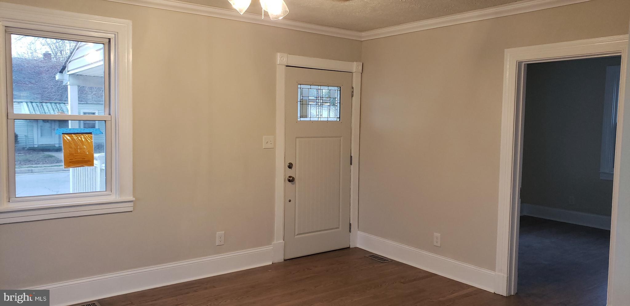 25 Terrace Road Essex, MD 21221 - Photo 11 of 35