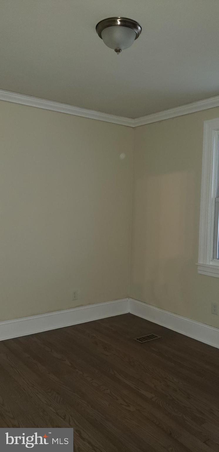 25 Terrace Road Essex, MD 21221 - Photo 14 of 35