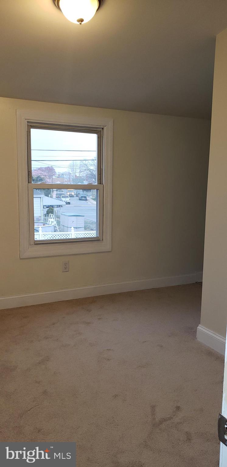 25 Terrace Road Essex, MD 21221 - Photo 23 of 35