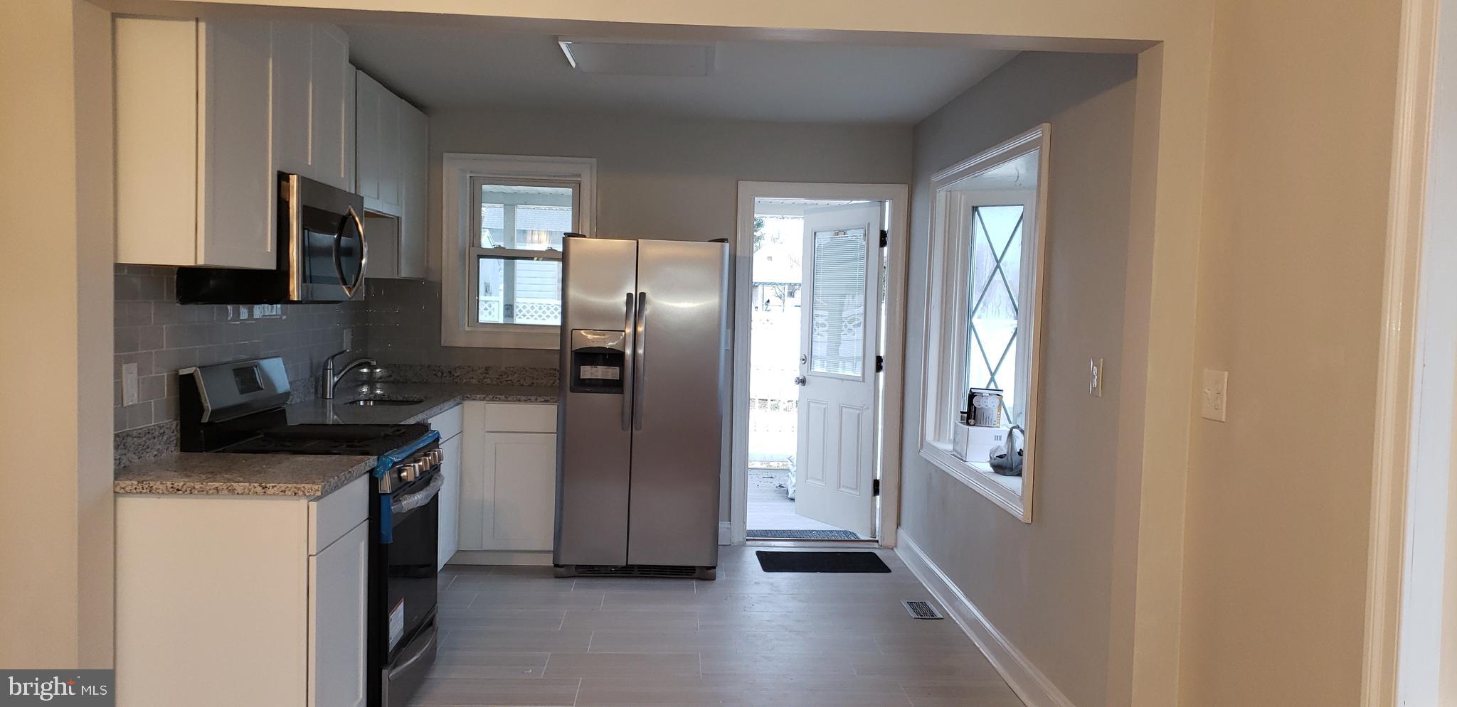 25 Terrace Road Essex, MD 21221 - Photo 6 of 35