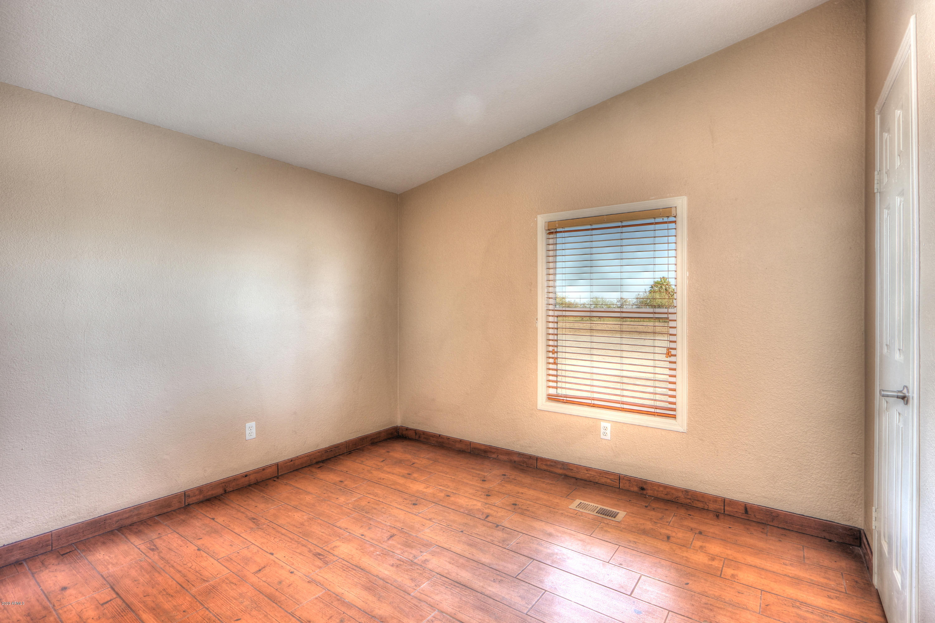 51536 West Papago Road Maricopa, AZ 85139 - Photo 28 of 123 118