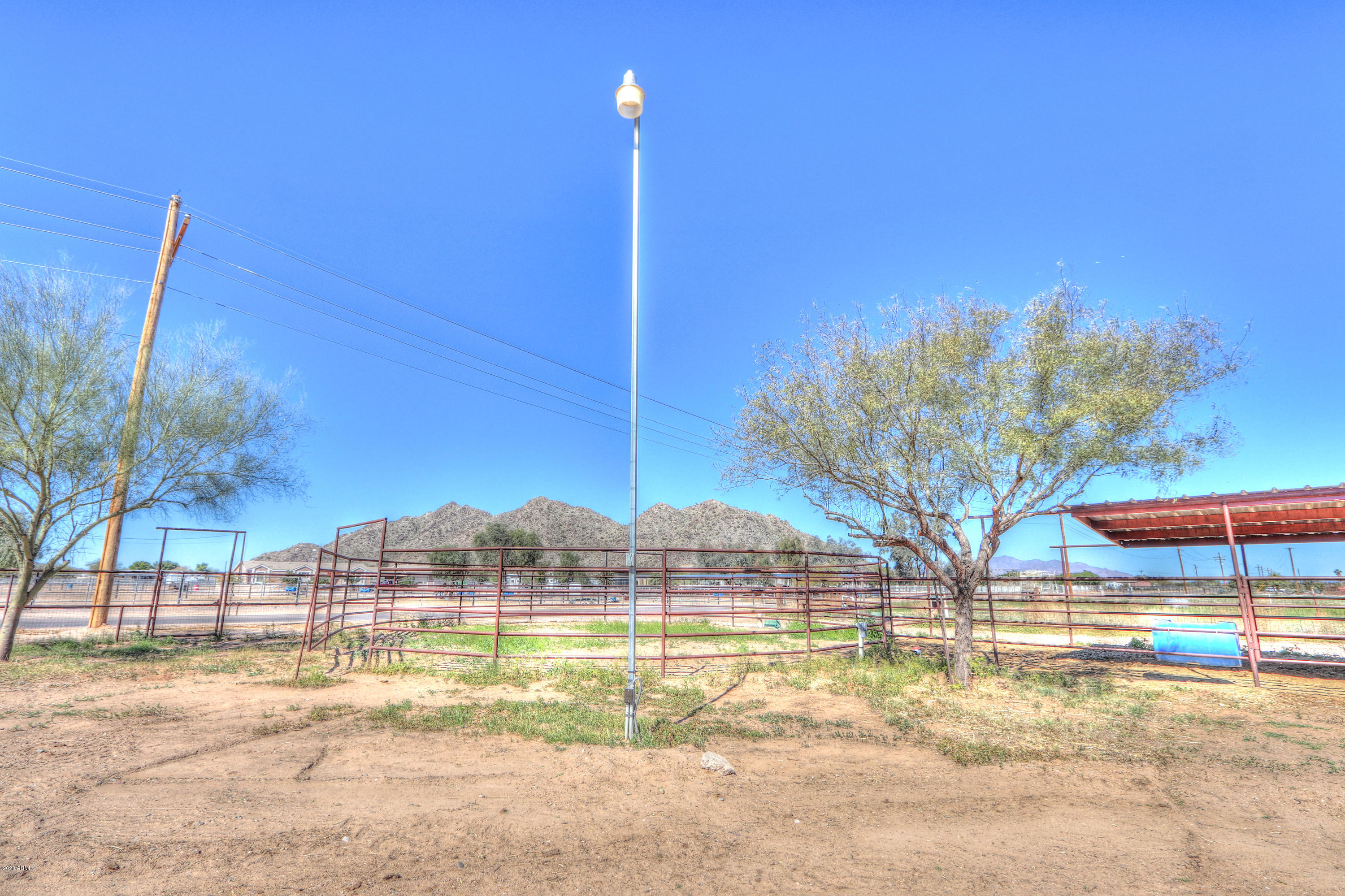 51536 West Papago Road Maricopa, AZ 85139 - Photo 86 of 123 052