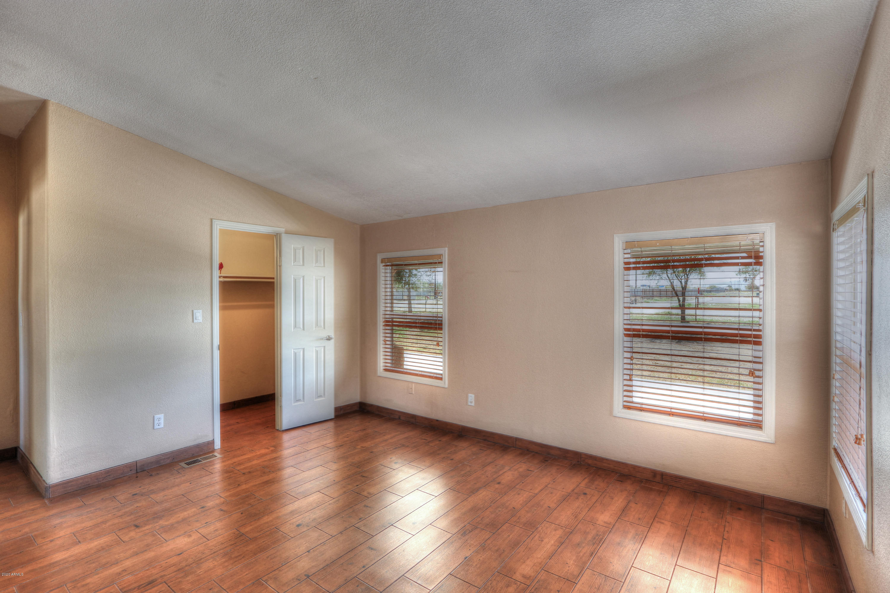 51536 West Papago Road Maricopa, AZ 85139 - Photo 10 of 123 103