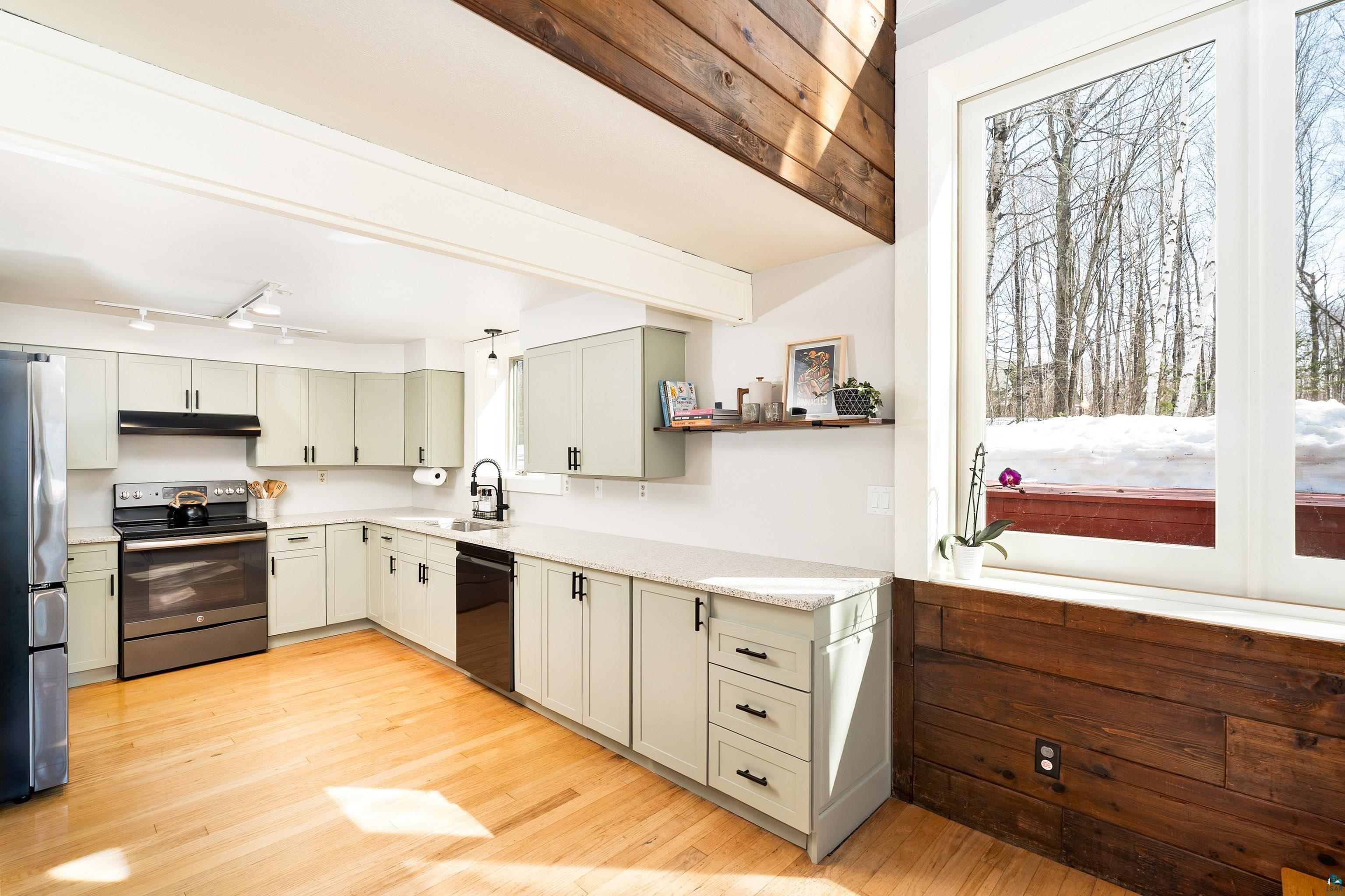 4286 Lavaque Road Hermantown, MN 55811 - Photo 10 of 50