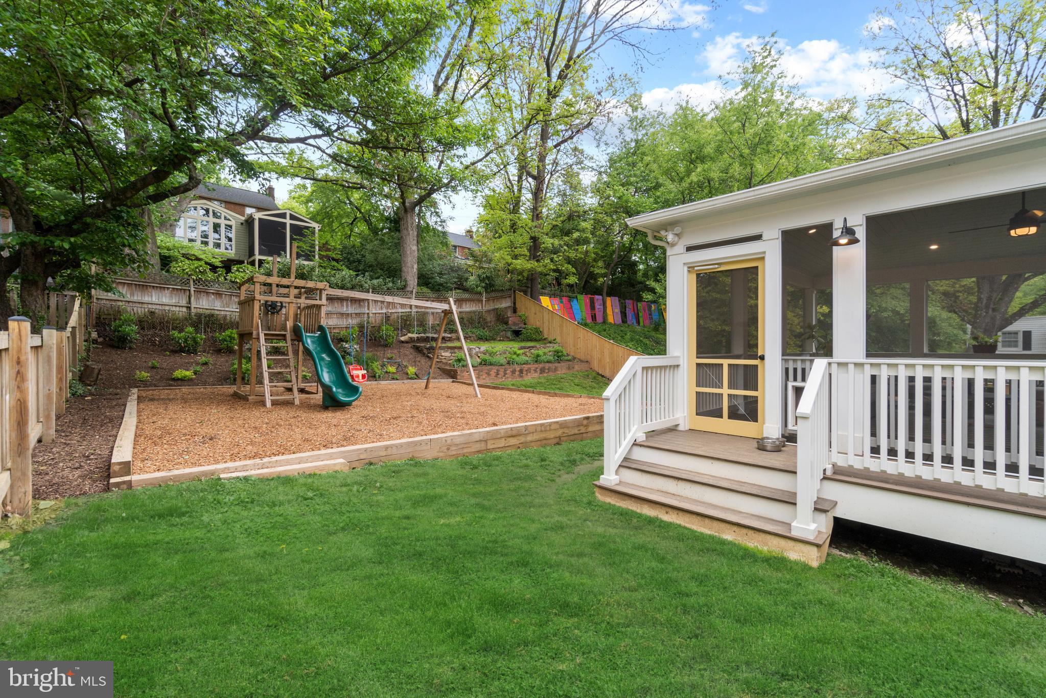 409 Penwood Road Silver Spring, MD 20901 - Photo 29 of 33