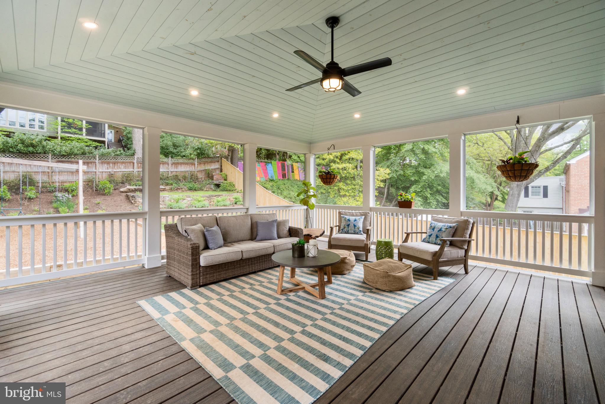 409 Penwood Road Silver Spring, MD 20901 - Photo 10 of 33