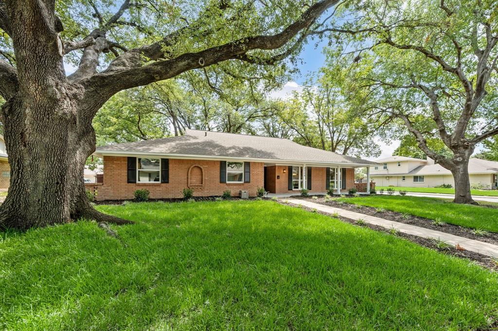 3208 Timberview Road Dallas, TX 75229 - Photo 3 of 32 Gallery Image 3