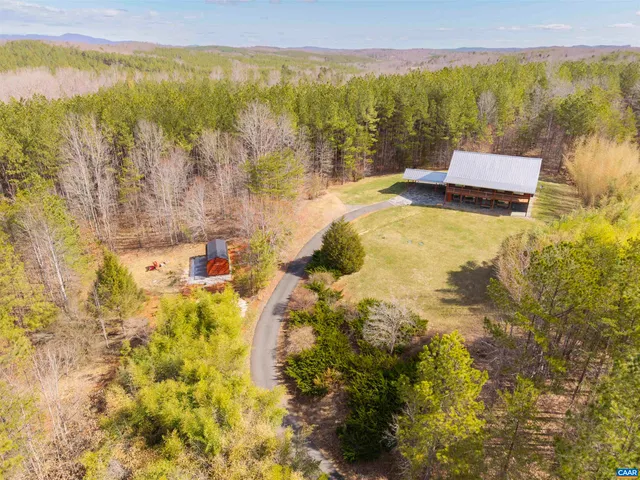 $535,000 | 4323 Carter Road, Schuyler, VA 22969