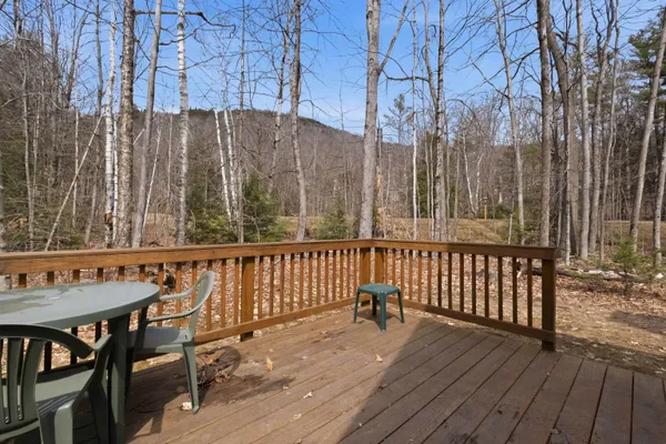 $635,000 | 10 Mountain Brook Circle, Unit 1, Lincoln, NH 03251