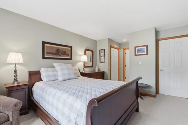 $635,000 | 10 Mountain Brook Circle, Unit 1, Lincoln, NH 03251