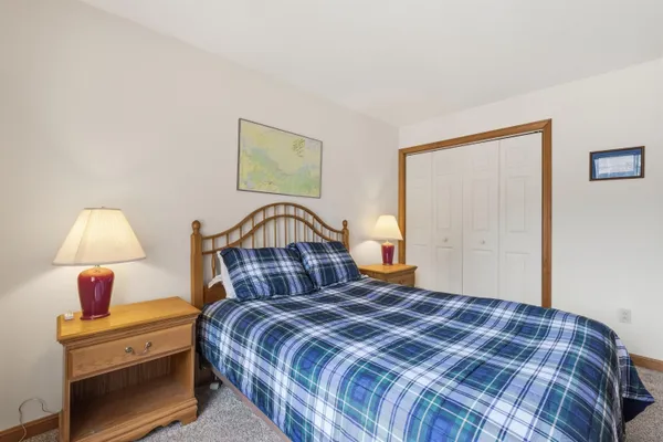 $635,000 | 10 Mountain Brook Circle, Unit 1, Lincoln, NH 03251