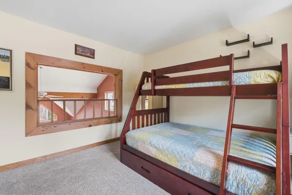 $635,000 | 10 Mountain Brook Circle, Unit 1, Lincoln, NH 03251