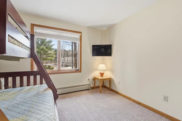 $635,000 | 10 Mountain Brook Circle, Unit 1, Lincoln, NH 03251