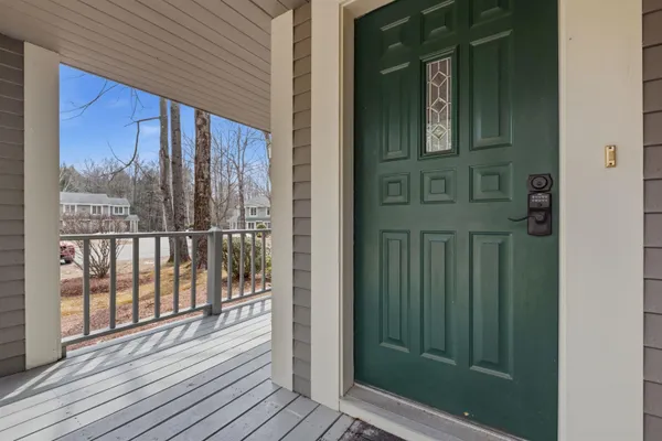 $635,000 | 10 Mountain Brook Circle, Unit 1, Lincoln, NH 03251