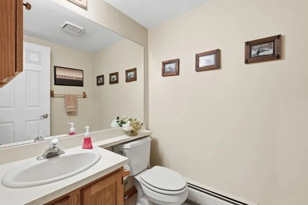 $635,000 | 10 Mountain Brook Circle, Unit 1, Lincoln, NH 03251