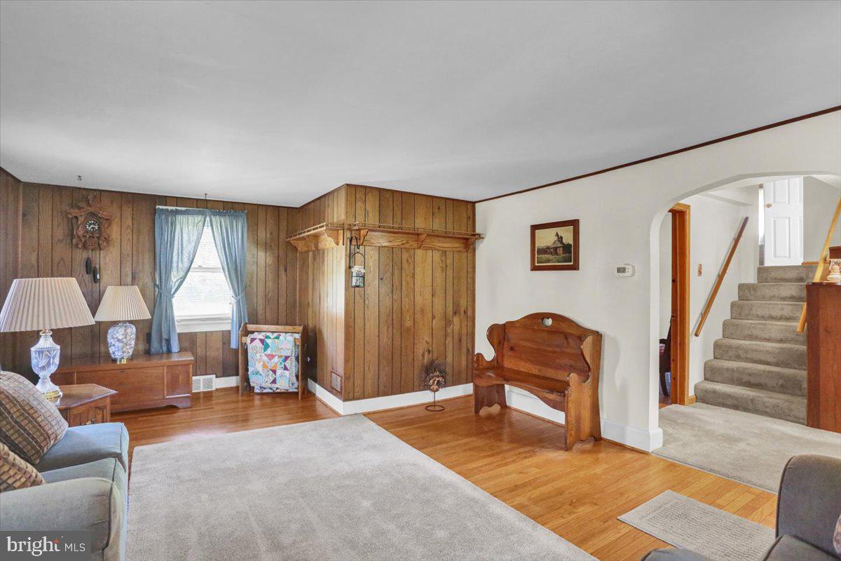 1407 Red Hill Road Elverson, PA 19520 - Photo 4 of 29 Gallery Image 4