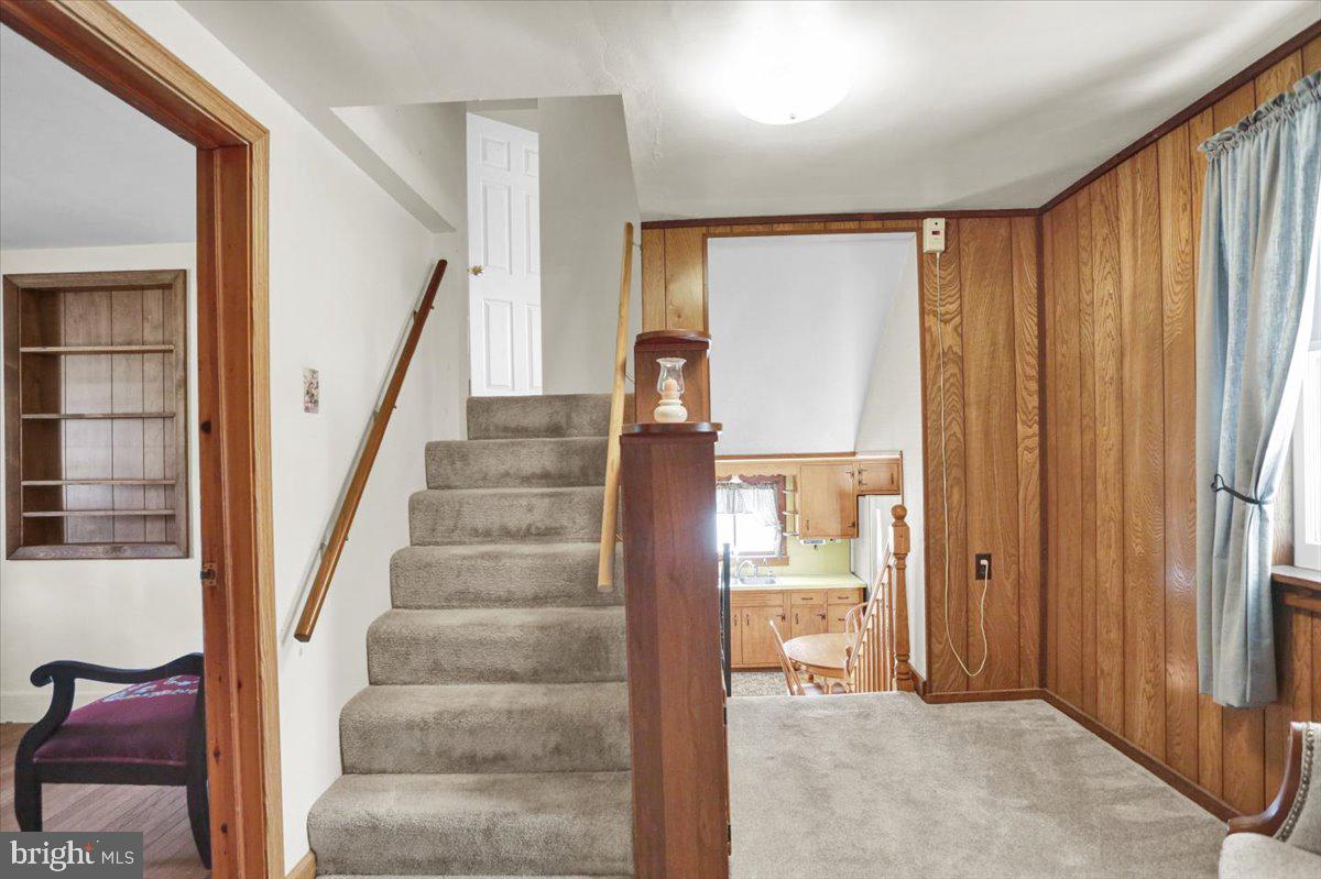 1407 Red Hill Road Elverson, PA 19520 - Photo 7 of 29 Gallery Image 7