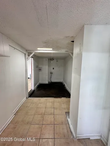 $275,000 | 219 Western Avenue, Albany, NY 12203