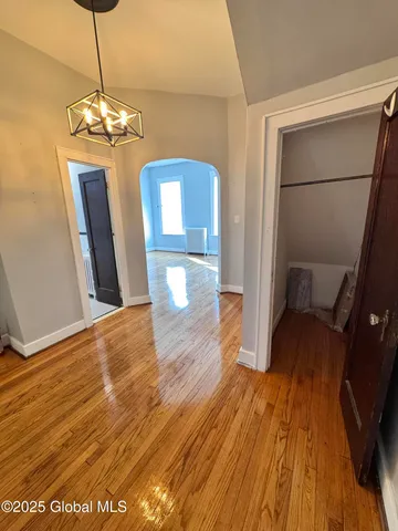 $275,000 | 219 Western Avenue, Albany, NY 12203