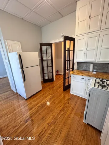 $275,000 | 219 Western Avenue, Albany, NY 12203