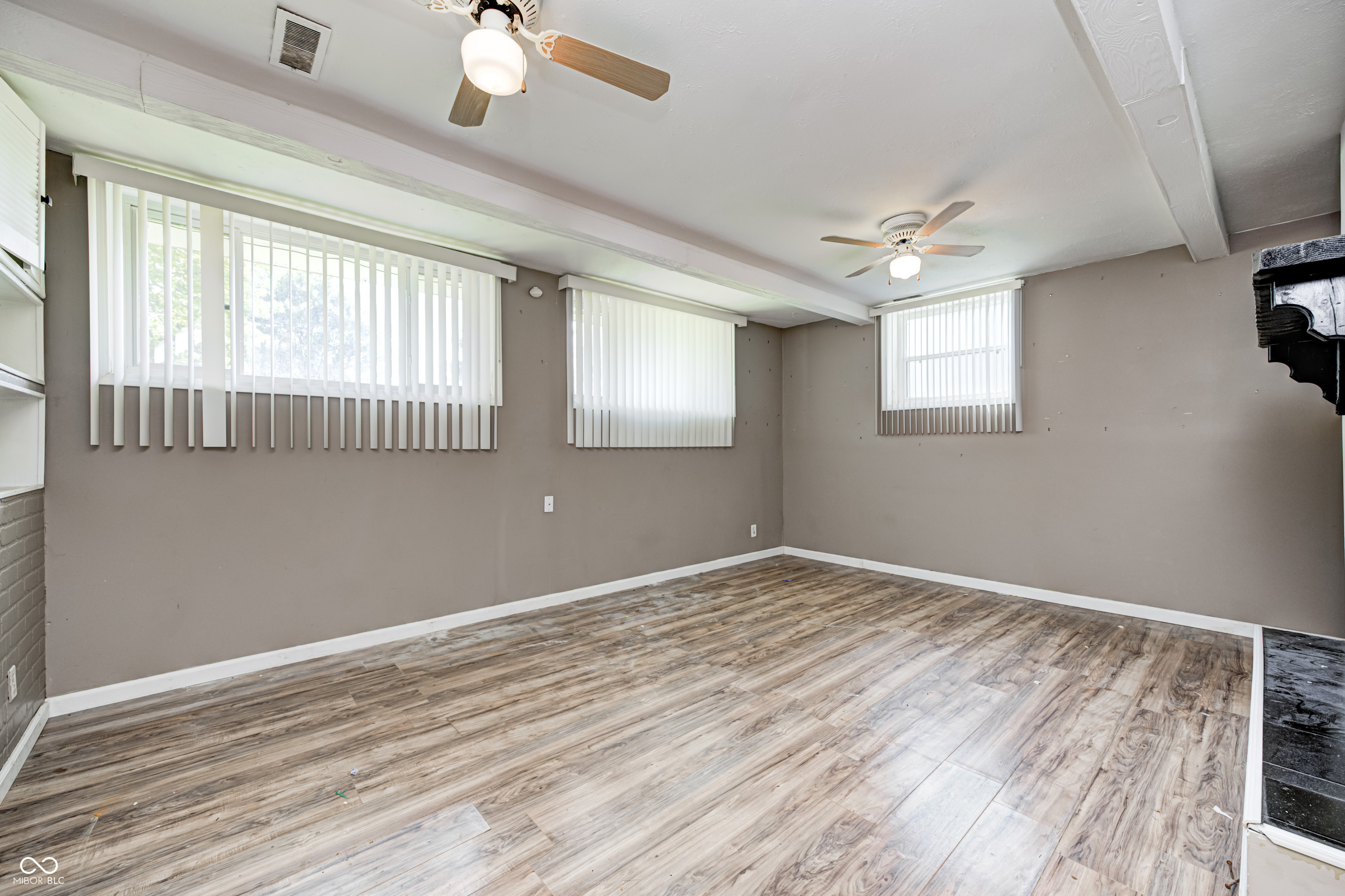 3514 Eisenhower Drive Indianapolis, IN 46224 - Photo 13 of 31