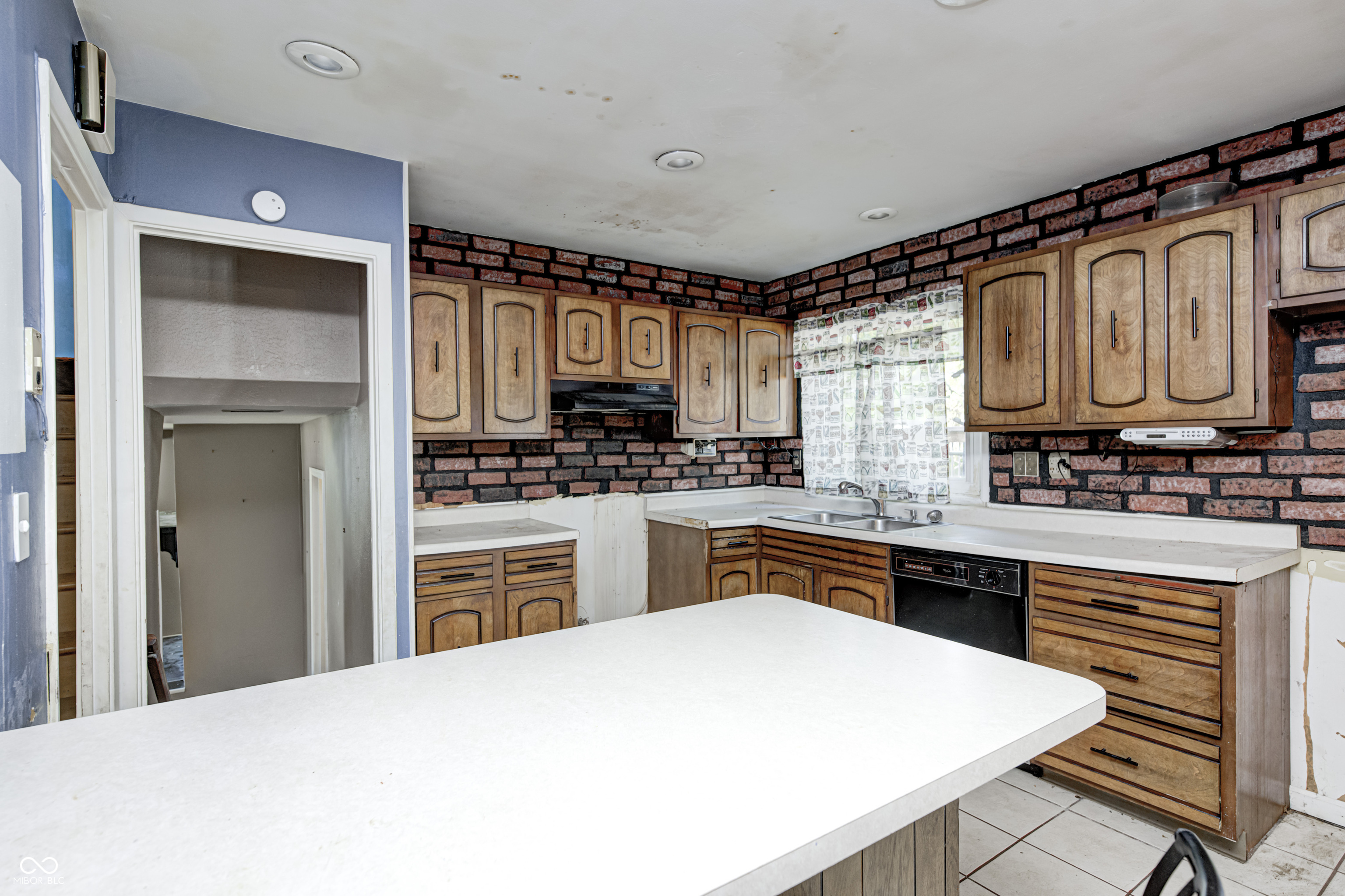 3514 Eisenhower Drive Indianapolis, IN 46224 - Photo 9 of 31