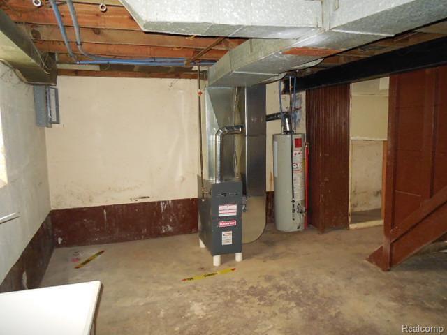 15729 Evergreen Road Detroit, MI 48223 - Photo 6 of 21 261-839261 Basement (3).jpg