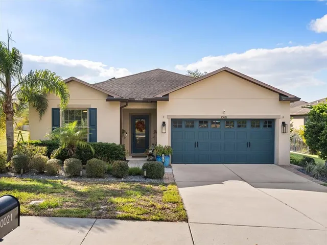 $425,000 | 30021 Donnington Loop, Mount Dora, FL 32757