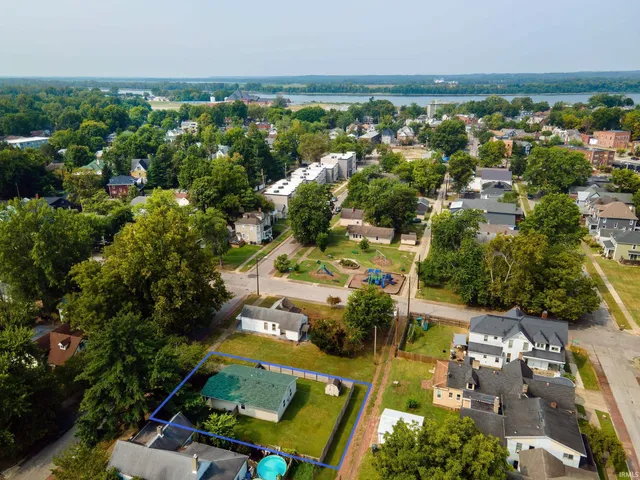 $175,000 | 110 Jefferson Avenue, Evansville, IN 47713