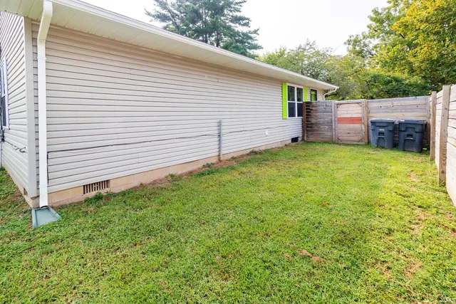$175,000 | 110 Jefferson Avenue, Evansville, IN 47713