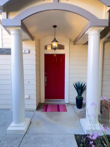 a view of entryway with a hallway