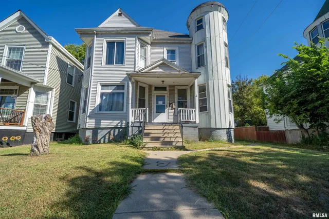 $107,000 | 609 West Armstrong Avenue, Peoria, IL 61606