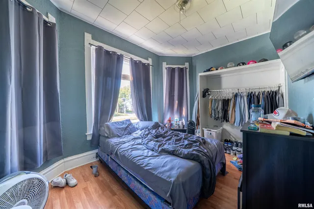 $107,000 | 609 West Armstrong Avenue, Peoria, IL 61606