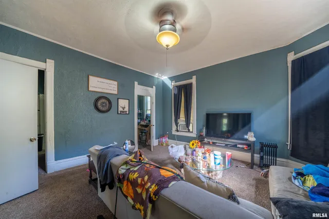 $107,000 | 609 West Armstrong Avenue, Peoria, IL 61606