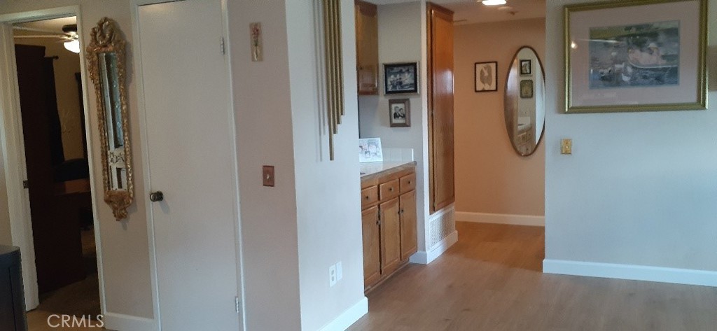 1484 Pepper Tree Drive Hemet, CA 92545 - Photo 14 of 29 Wet Bar & entry