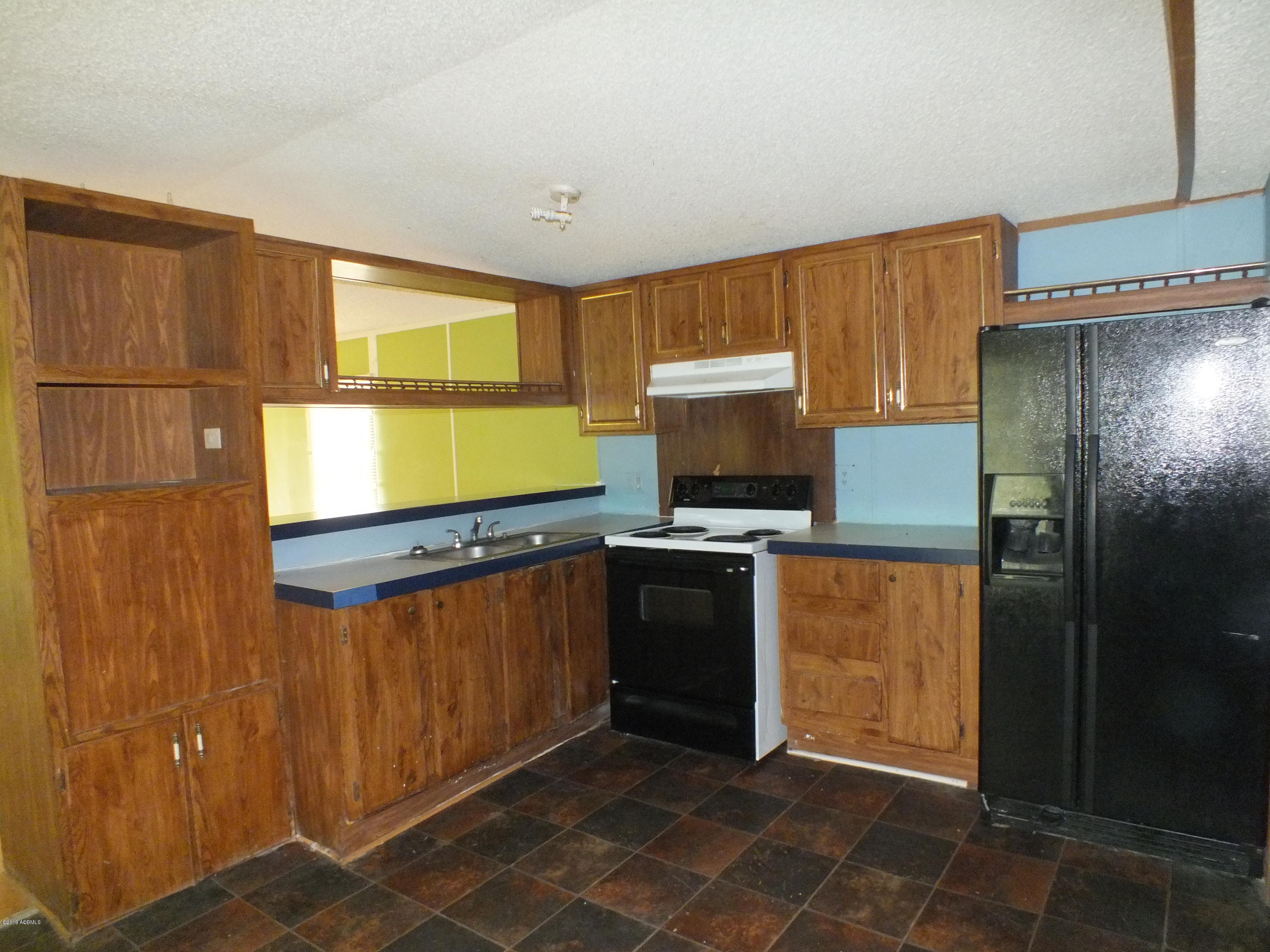 127 Falls Road Beaufort, SC 29906 - Photo 3 of 11 DSCF2671