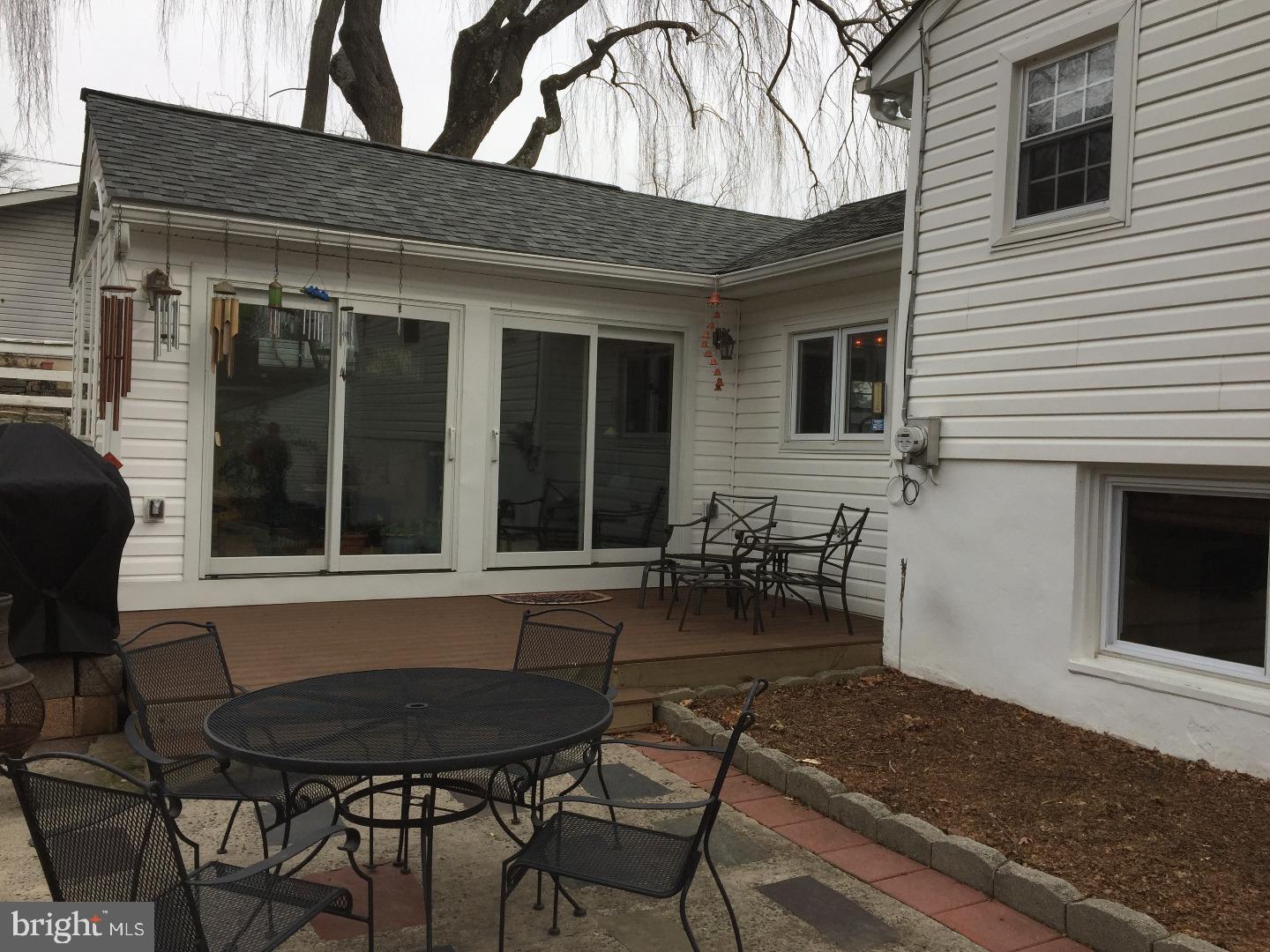 544 Pinetree Road Jenkintown, PA 19046 - Photo 3 of 25 Gallery Image 3