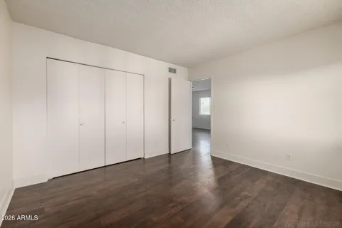 $879,000 | 17859 North 40th Street, Phoenix, AZ 85032