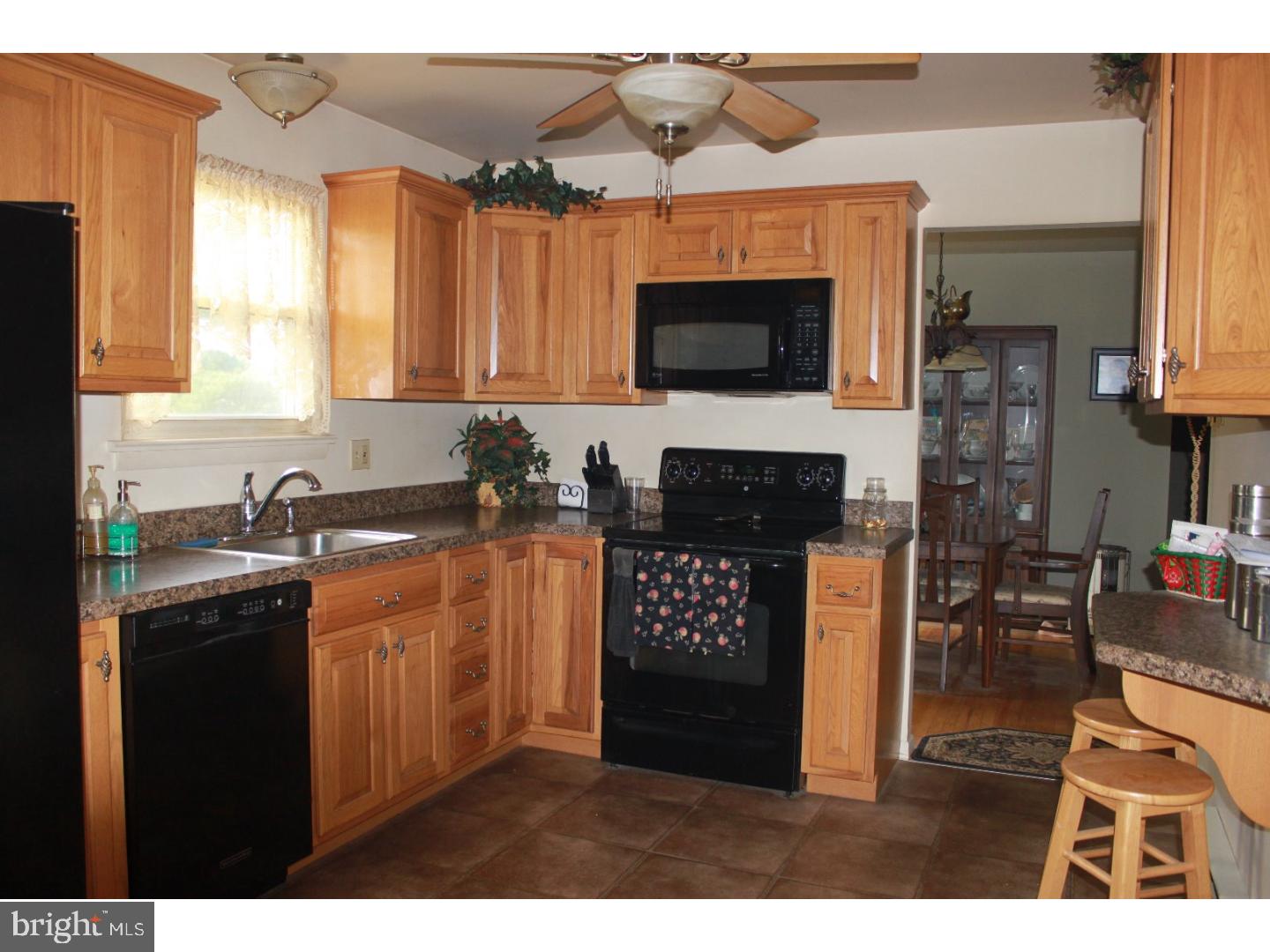 2175 Keiper Road Quakertown, PA 18951 - Photo 15 of 24 Kitchen