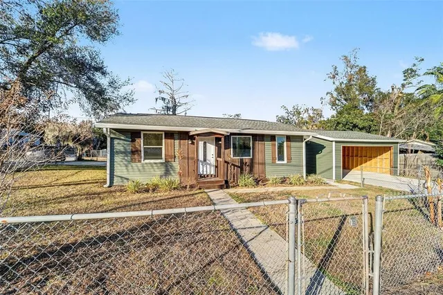 $240,000 | 37045 North Avenue, Dade City, FL 33523