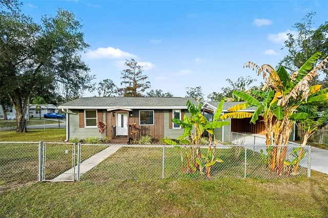 $250,000 | 37045 North Avenue, Dade City, FL 33523