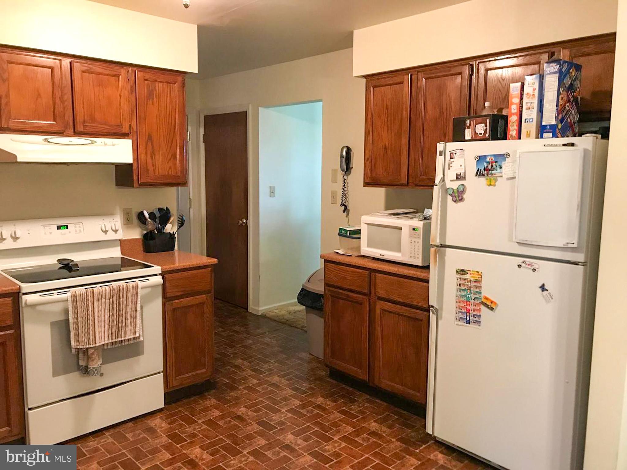 261 Hackman Road Ephrata, PA 17522 - Photo 5 of 17