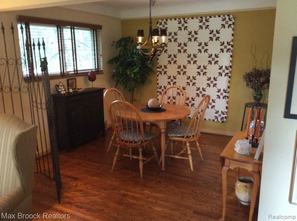 1001 North Adams Road Birmingham, MI 48009 - Photo 10 of 22 IMG_0097.jpg
